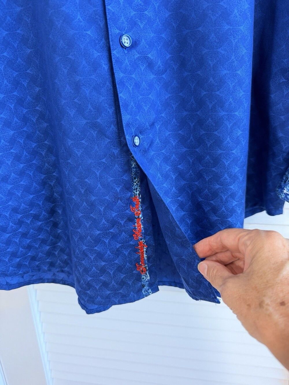 Robert Graham Men’s 2XL Blue Geometric Print Classic Fit Button Down Shirt - Picture 3 of 12